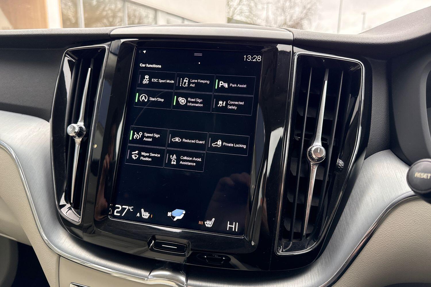 Used Volvo XC60 for sale - 77358796: Photo 43