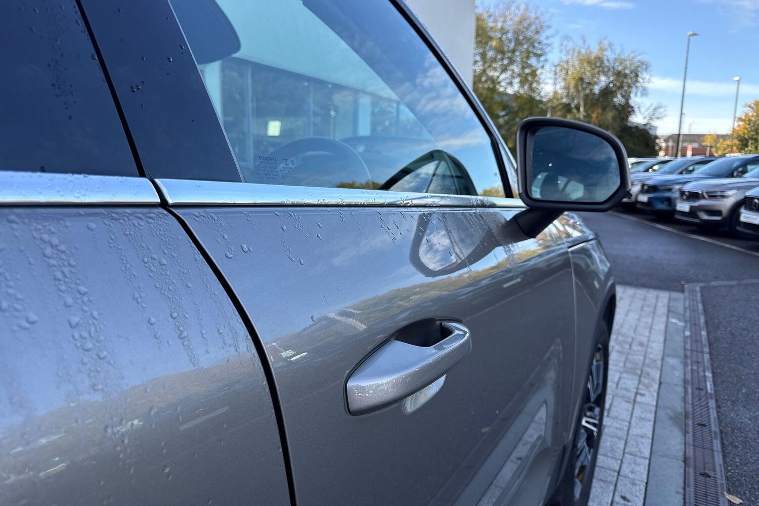 Used Volvo XC40 2022 for sale - 76360840: Photo 17