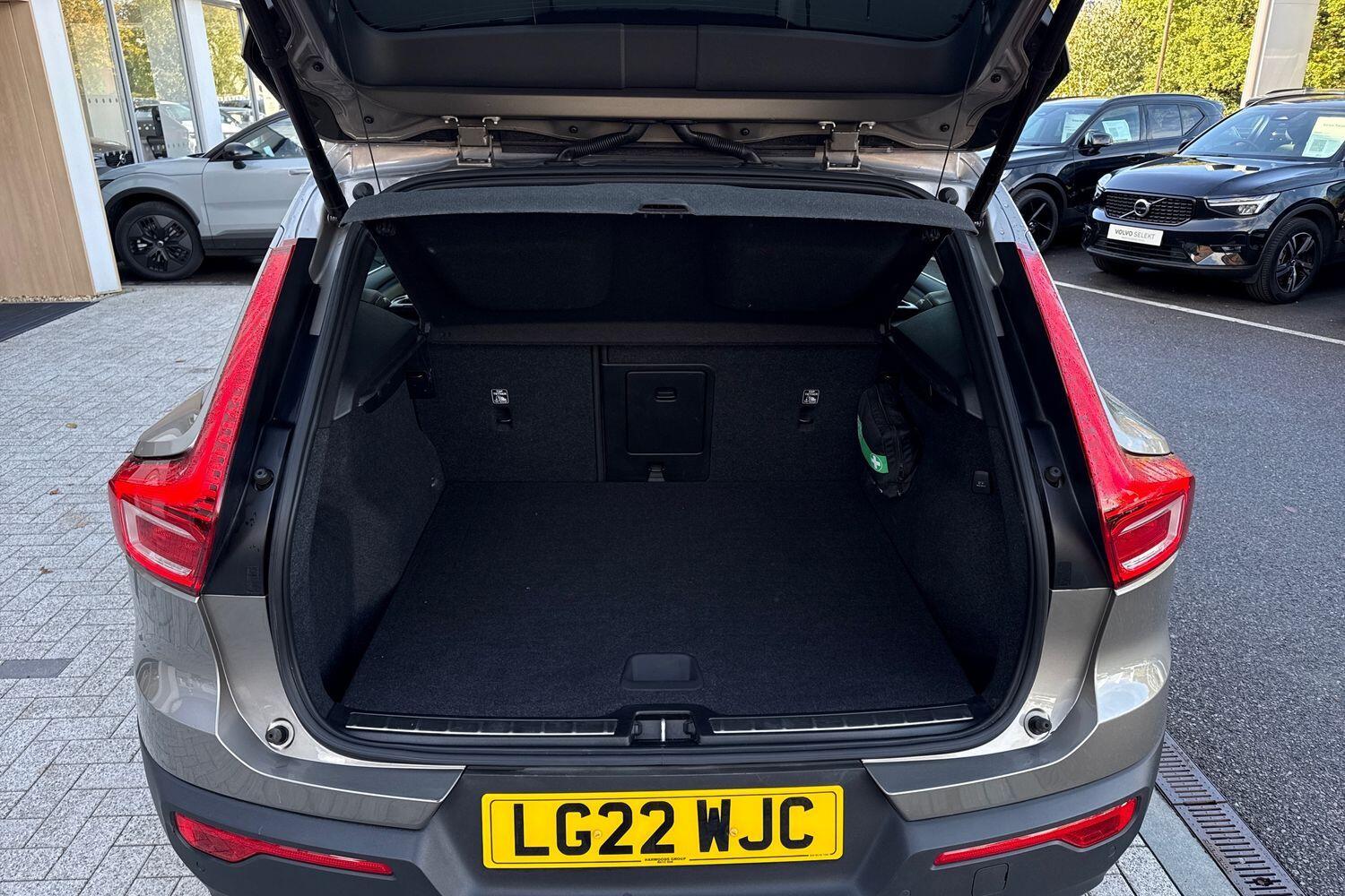 Used Volvo XC40 2022 for sale - 76360840: Photo 20