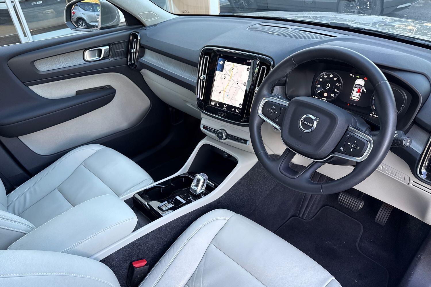 Used Volvo XC40 2022 for sale - 76360840: Photo 6