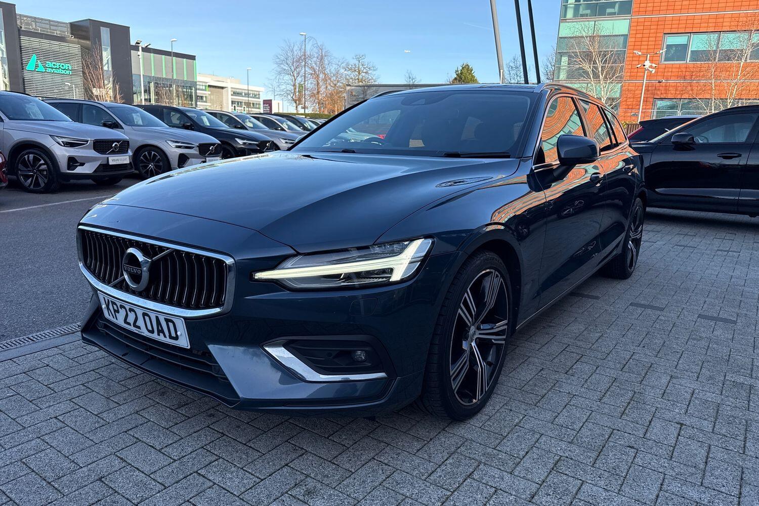 Used Volvo V60 2022 for sale - 77456393: Photo 12