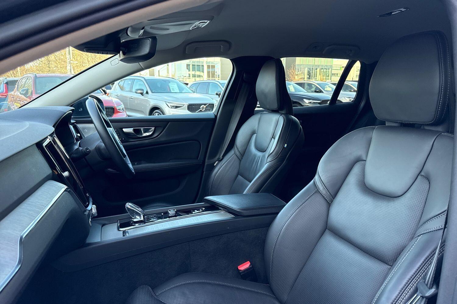 Used Volvo V60 2022 for sale - 77456393: Photo 28