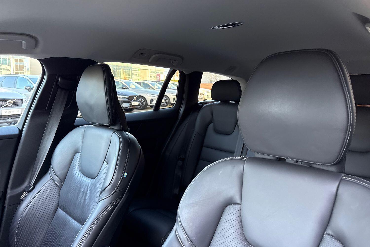 Used Volvo V60 2022 for sale - 77456393: Photo 29