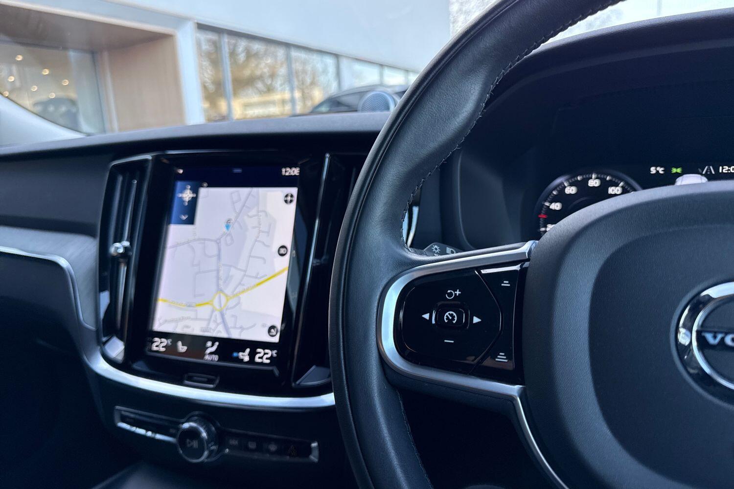 Used Volvo V60 2022 for sale - 77456393: Photo 36