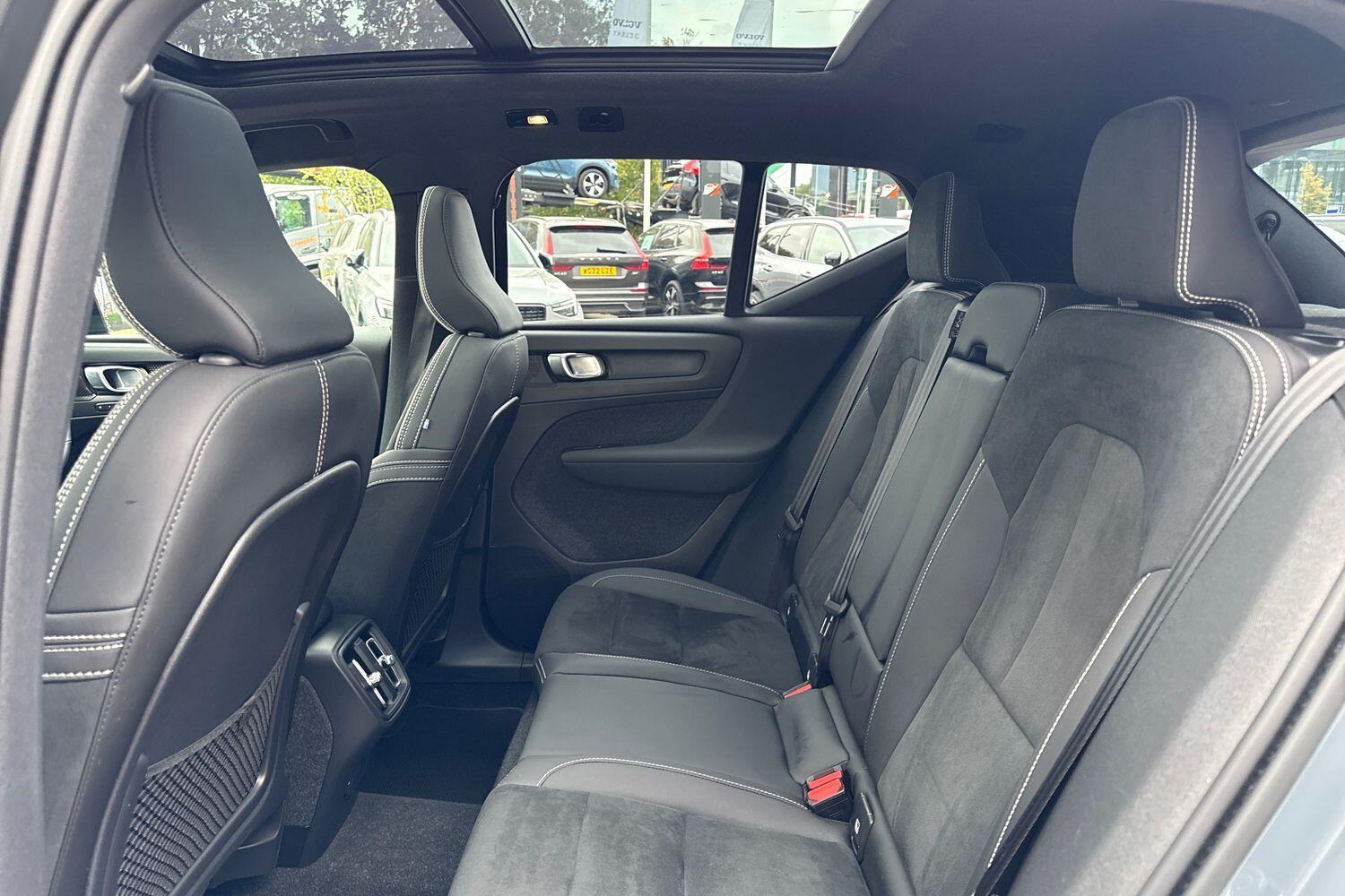 Used Volvo XC40 2022 for sale - 76294631: Photo 29