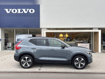 Used Volvo XC40 2022 for sale - 76294631: Photo
