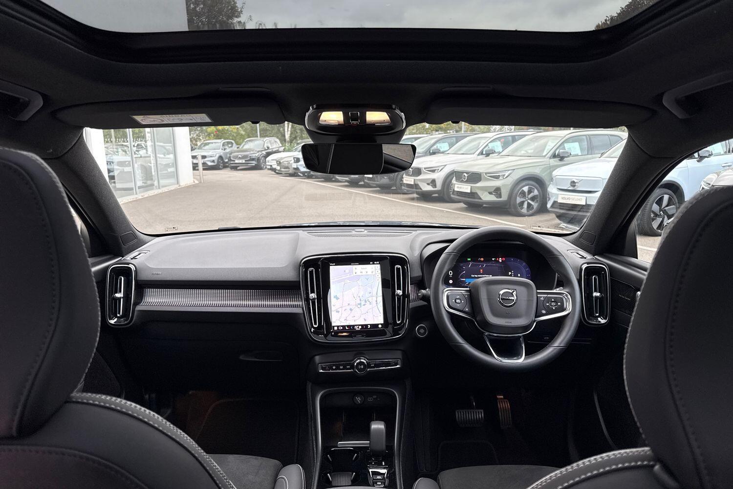 Used Volvo XC40 2022 for sale - 76294631: Photo 3