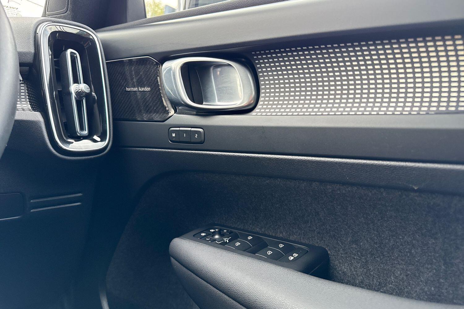 Used Volvo XC40 2022 for sale - 76294631: Photo 42