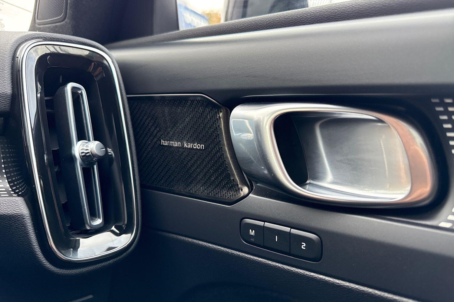 Used Volvo XC40 2022 for sale - 76294631: Photo 43