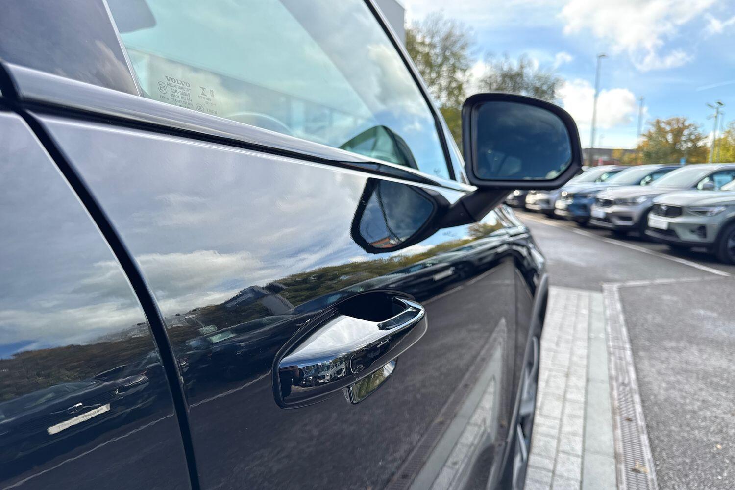 Used Volvo XC40 2022 for sale - 76370553: Photo 16