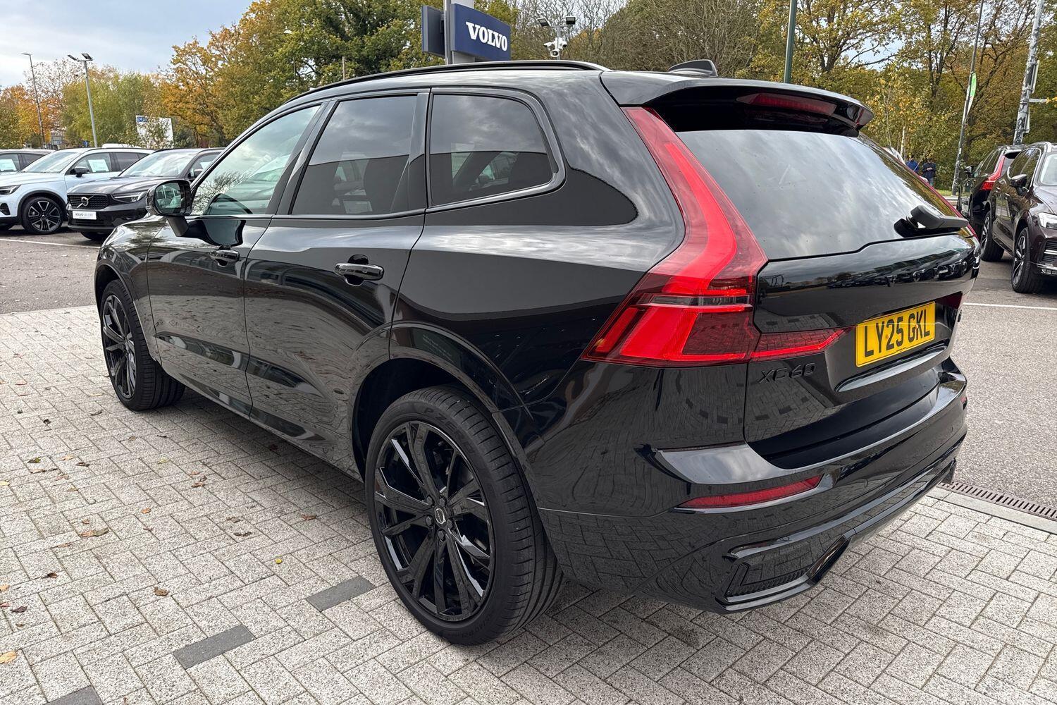 Used Volvo XC60 2025 for sale - 76499228: Photo 10