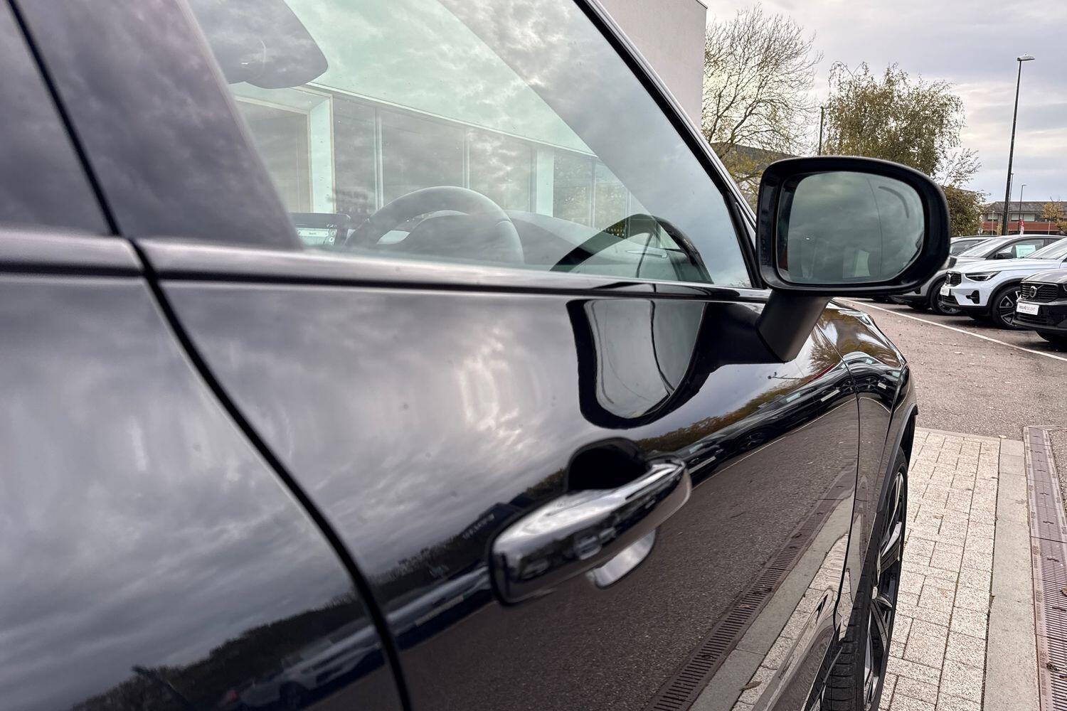 Used Volvo XC60 2025 for sale - 76499228: Photo 17