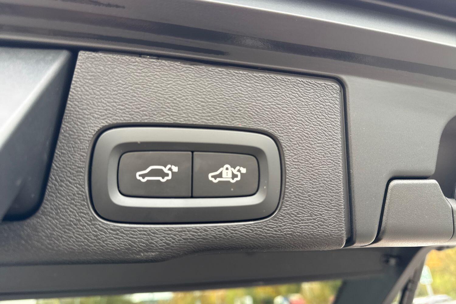 Used Volvo XC60 2025 for sale - 76499228: Photo 21