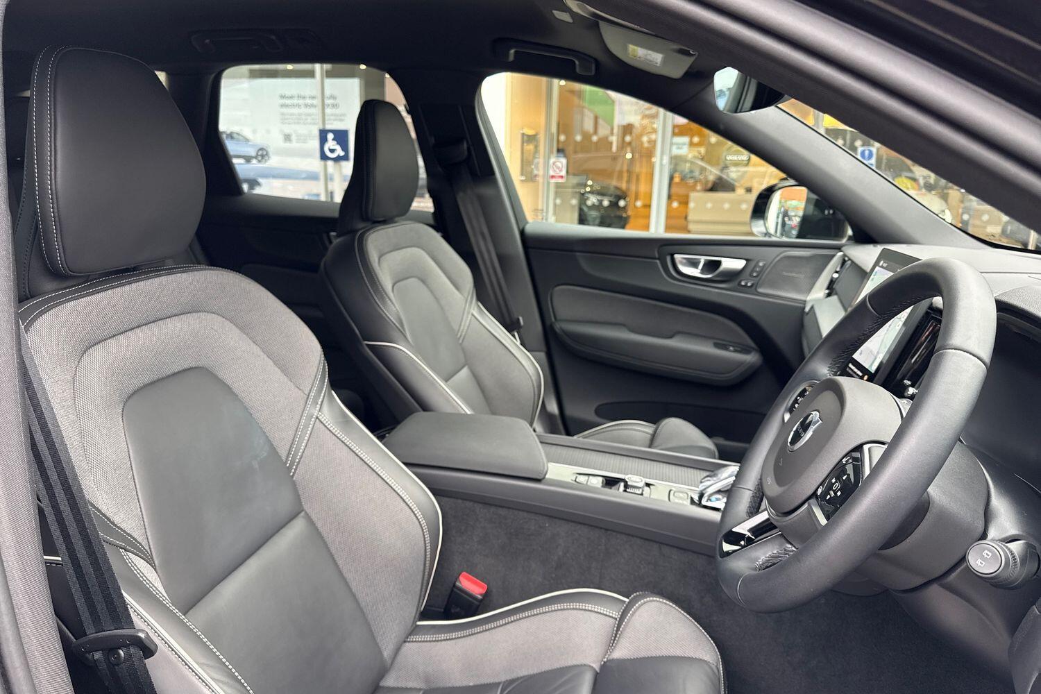 Used Volvo XC60 2025 for sale - 76499228: Photo 26