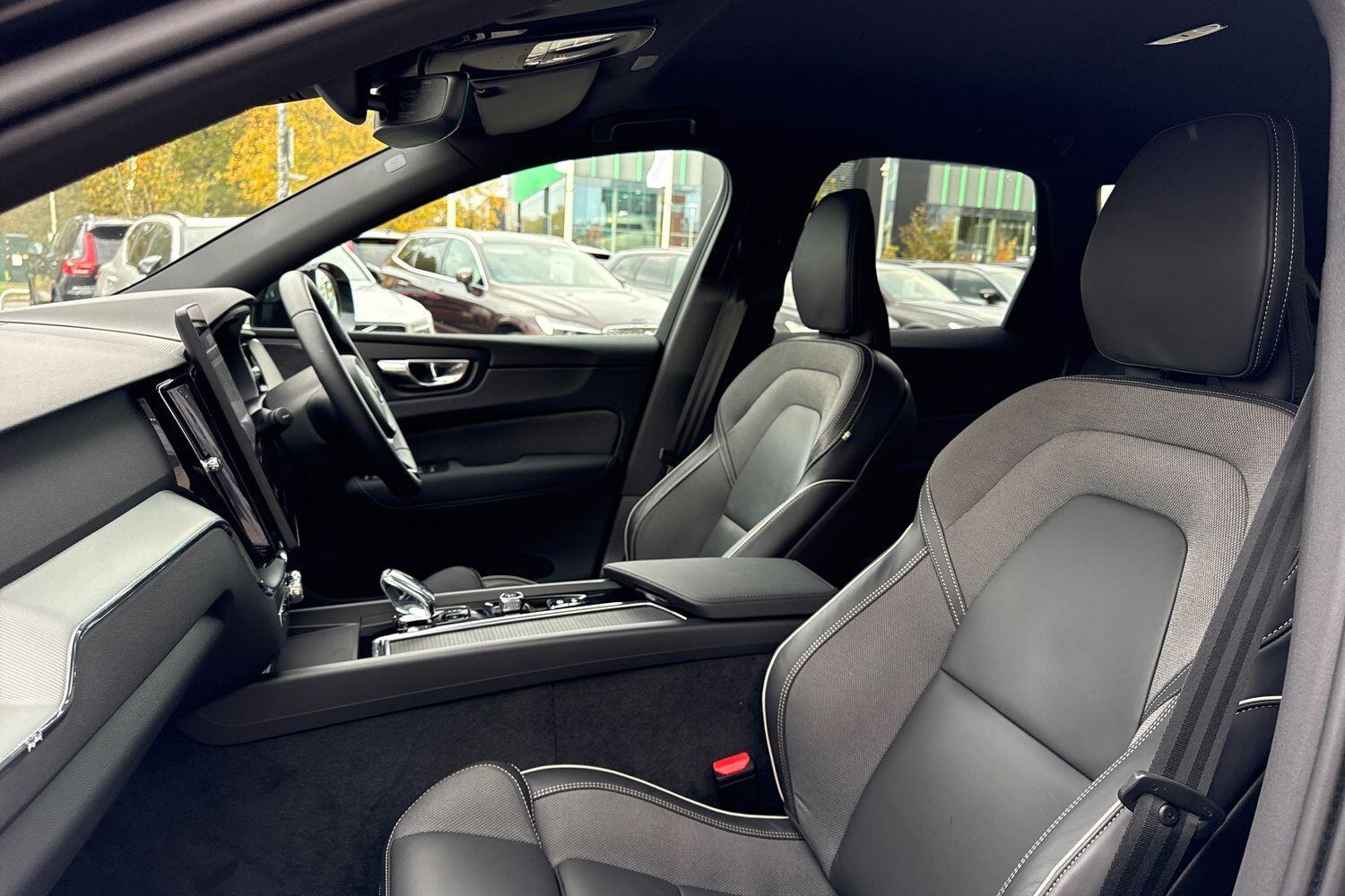 Used Volvo XC60 2025 for sale - 76499228: Photo 28