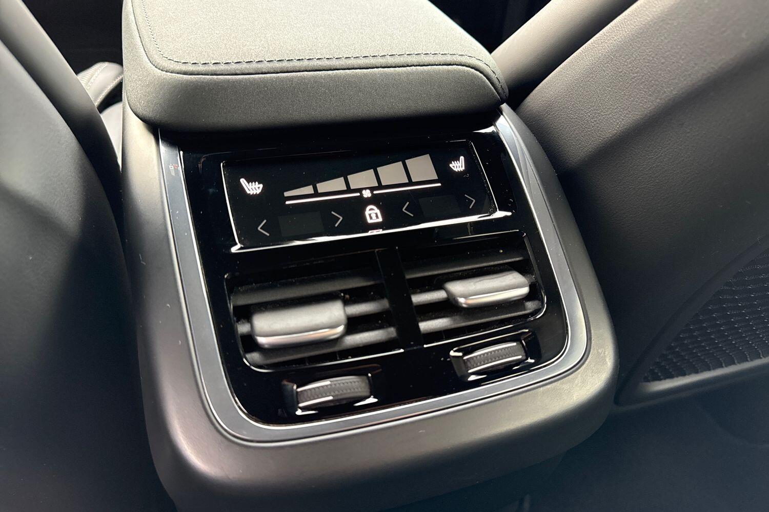 Used Volvo XC60 2025 for sale - 76499228: Photo 32