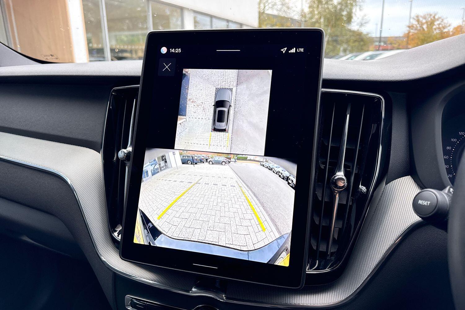 Used Volvo XC60 2025 for sale - 76499228: Photo 39