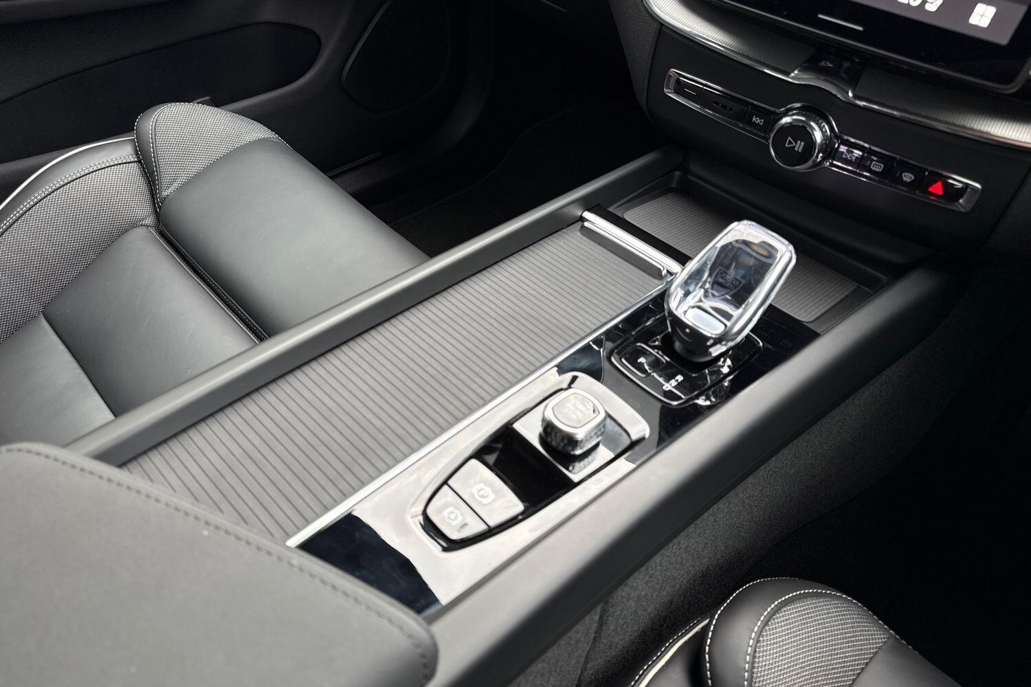 Used Volvo XC60 2025 for sale - 76499228: Photo 45