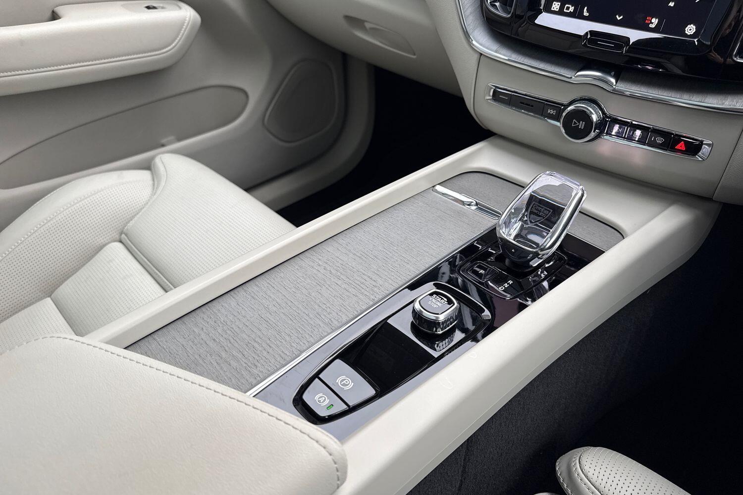 Used Volvo XC60 2025 for sale - 77291281: Photo 43