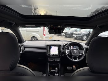 Used Volvo XC40 2020 for sale - 77658440: Photo