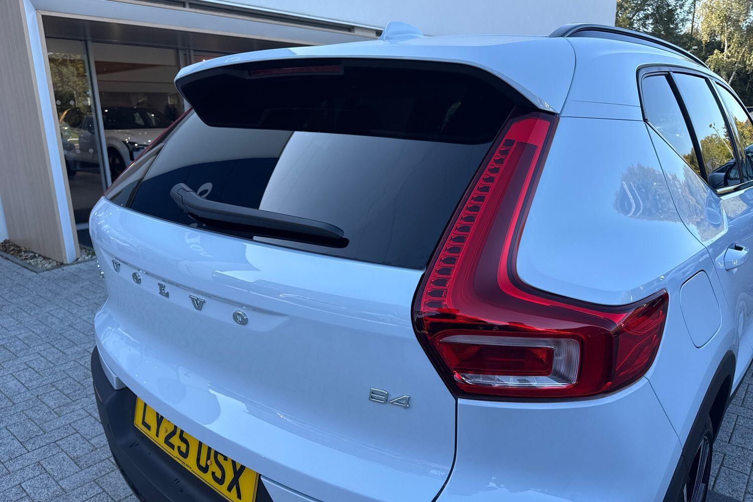 Used Volvo XC40 2025 for sale - 76645395: Photo 15