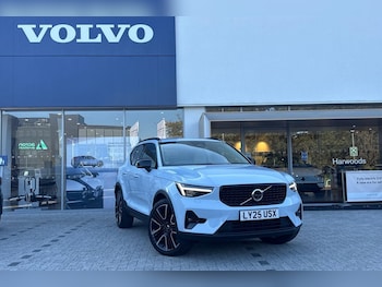 Volvo - XC40