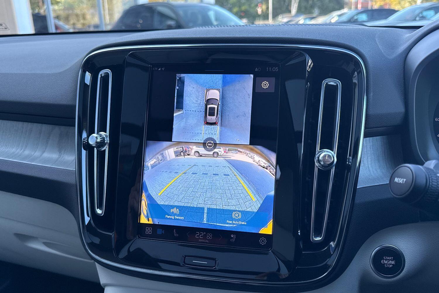 Used Volvo XC40 2025 for sale - 76645395: Photo 38