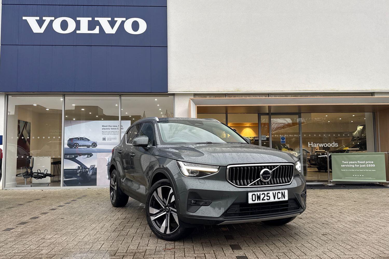 Used Volvo XC40 2025 for sale - 77345562: Photo 1