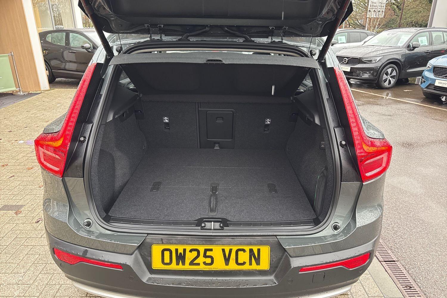 Used Volvo XC40 2025 for sale - 77345562: Photo 20