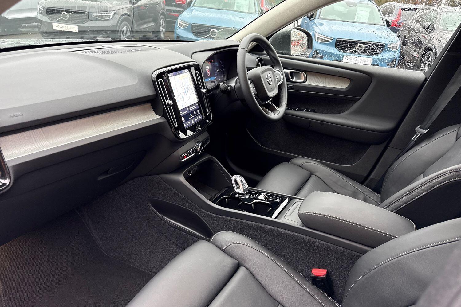 Used Volvo XC40 2025 for sale - 77345562: Photo 27