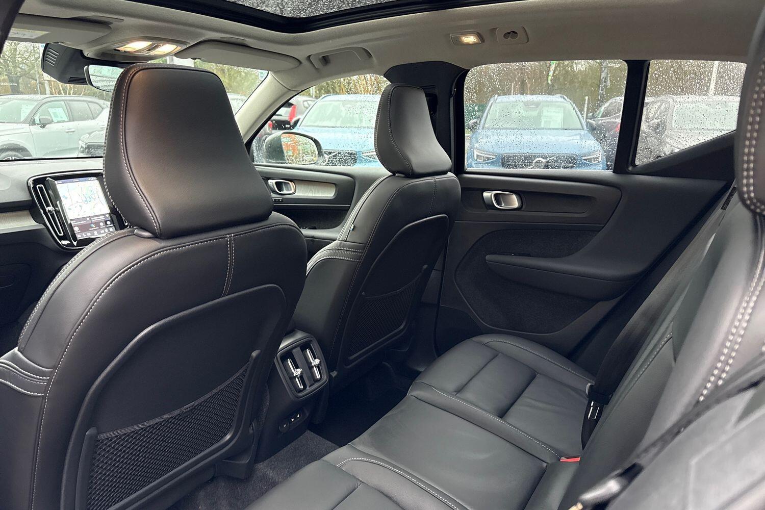 Used Volvo XC40 2025 for sale - 77345562: Photo 31