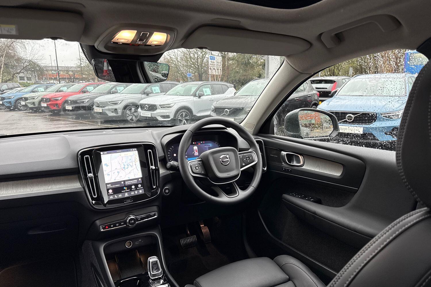 Used Volvo XC40 2025 for sale - 77345562: Photo 33