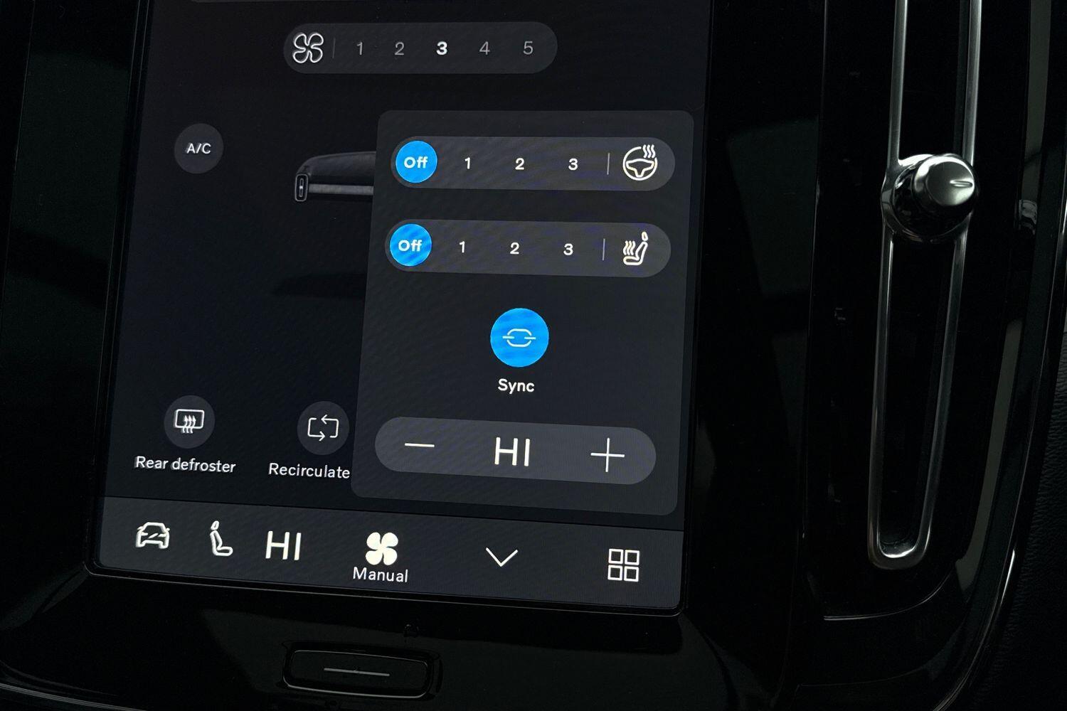 Used Volvo XC40 2025 for sale - 77345562: Photo 40