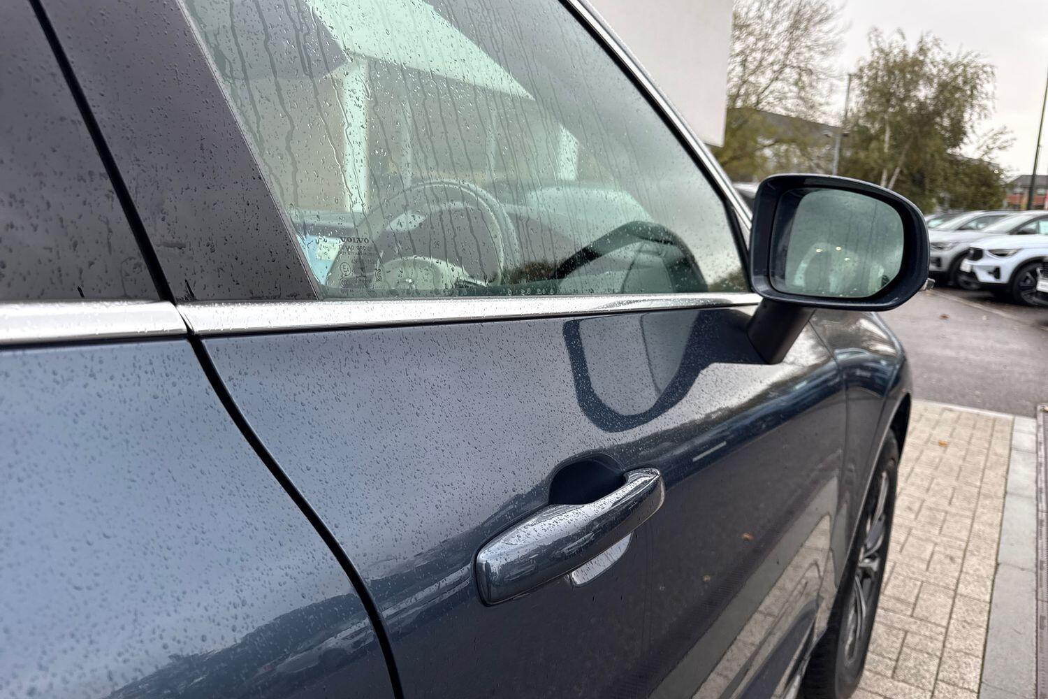 Used Volvo XC60 2022 for sale - 76512557: Photo 17