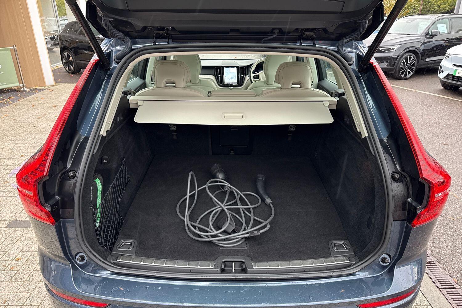 Used Volvo XC60 2022 for sale - 76512557: Photo 20