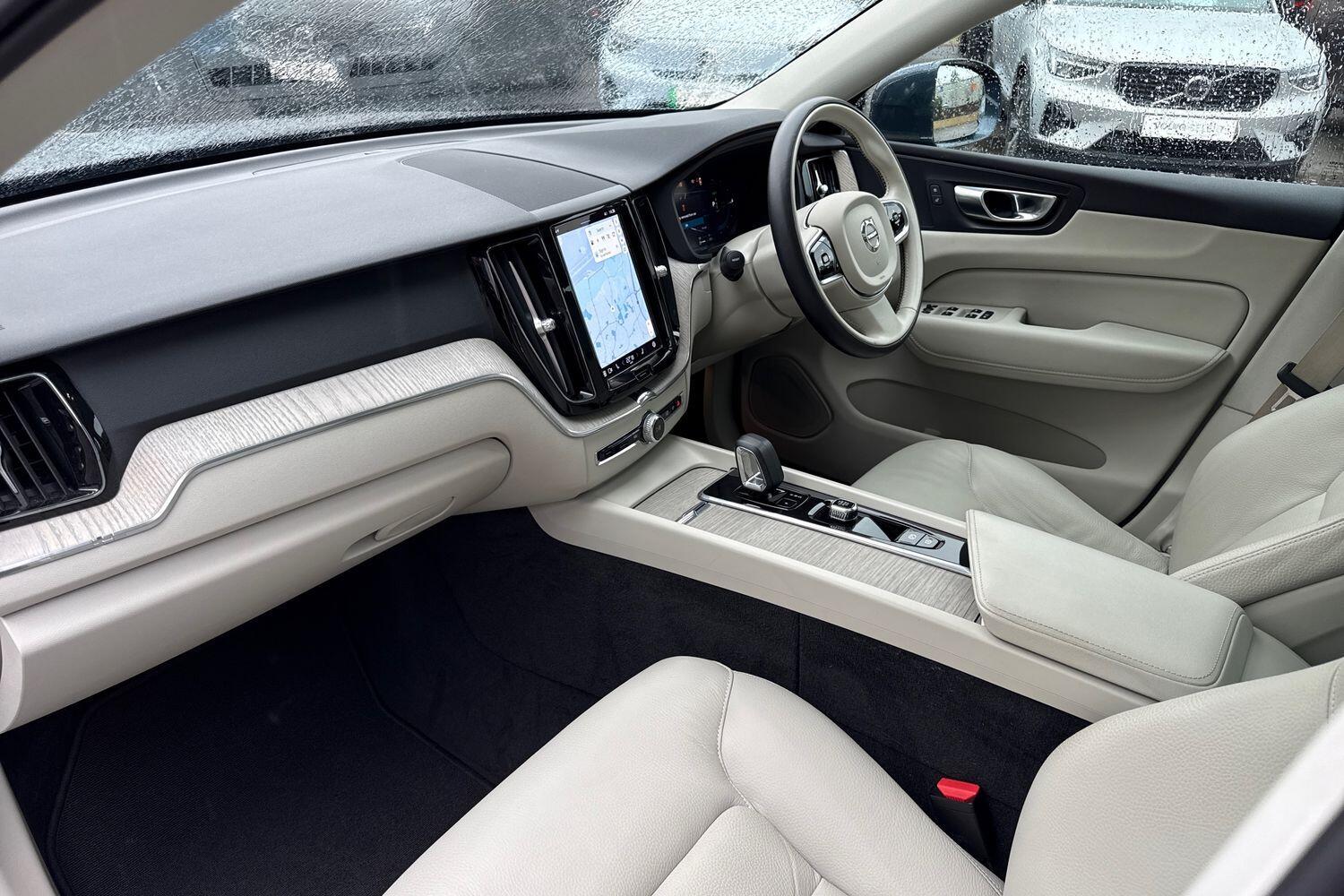 Used Volvo XC60 2022 for sale - 76512557: Photo 27