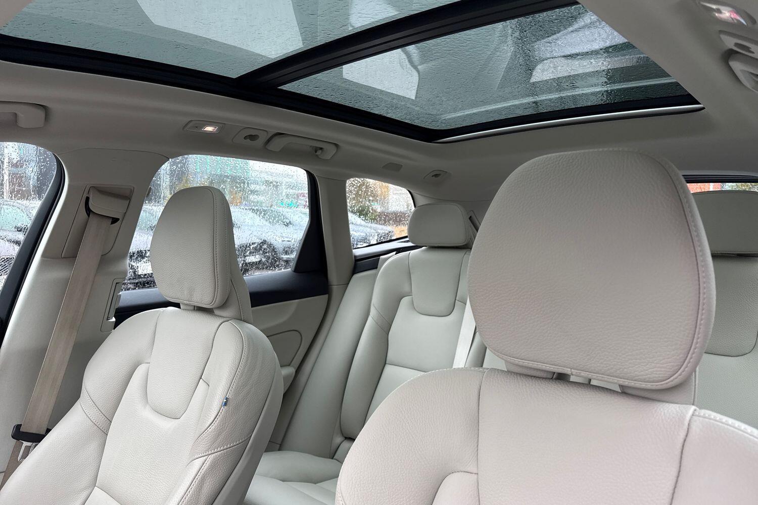 Used Volvo XC60 2022 for sale - 76512557: Photo 29