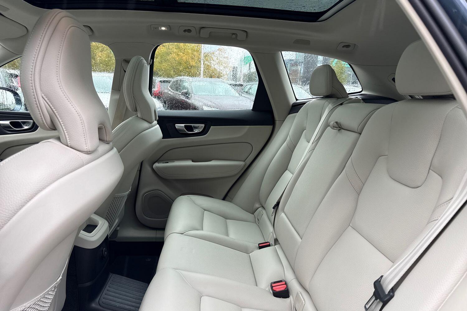 Used Volvo XC60 2022 for sale - 76512557: Photo 30