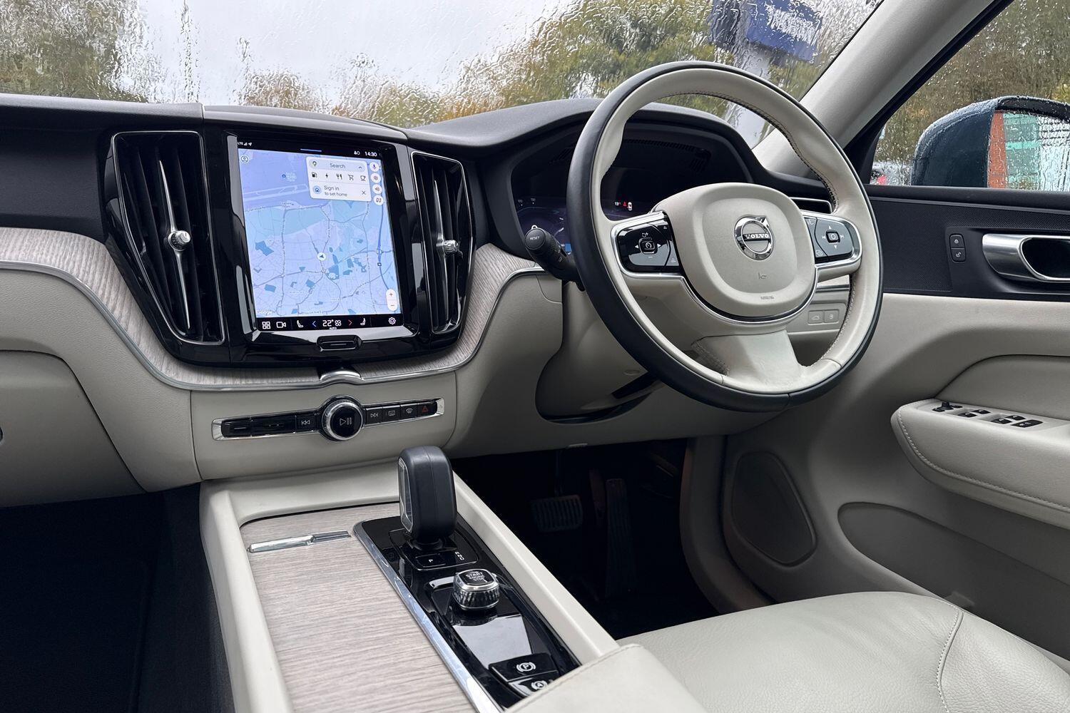 Used Volvo XC60 2022 for sale - 76512557: Photo 35