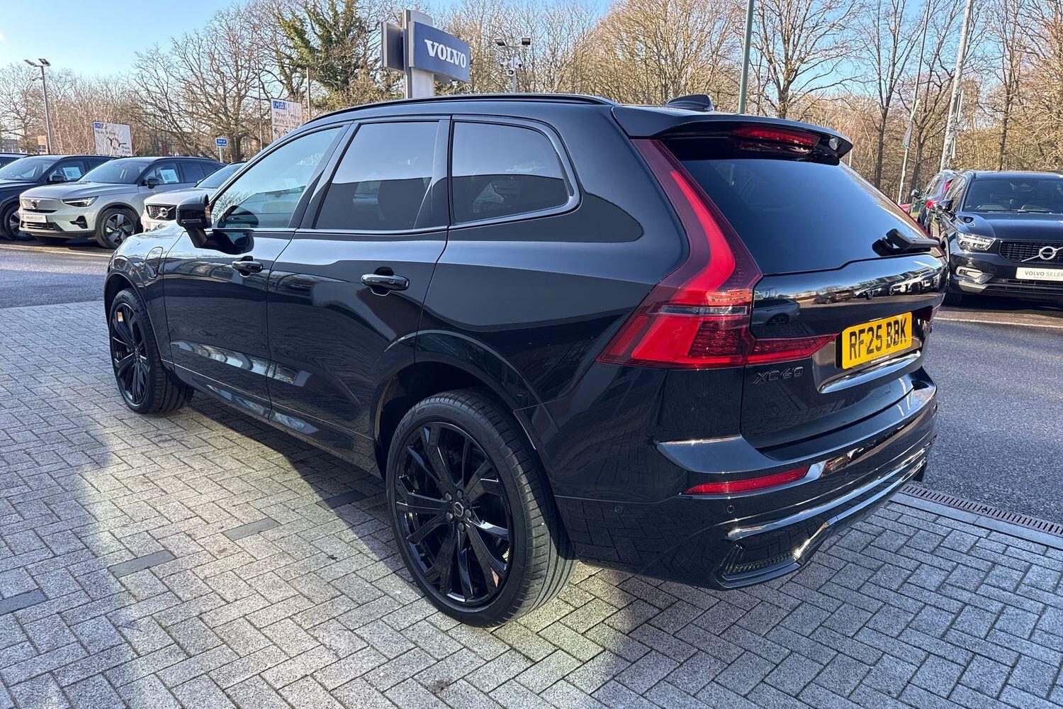 Used Volvo XC60 2025 for sale - 77497465: Photo 10