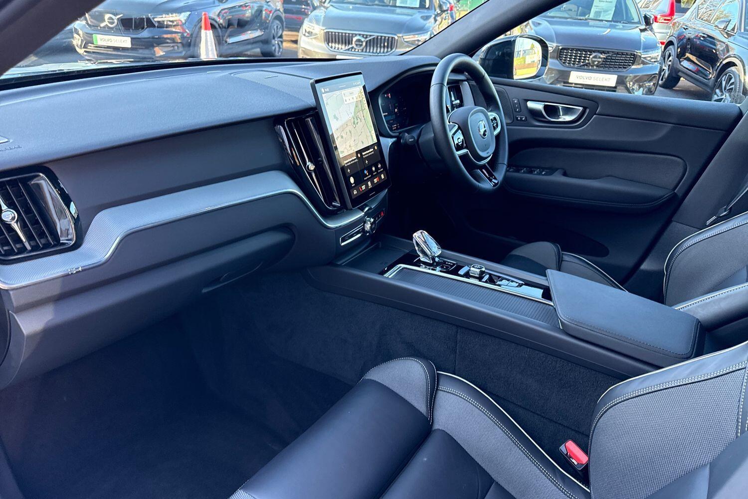 Used Volvo XC60 2025 for sale - 77497465: Photo 27