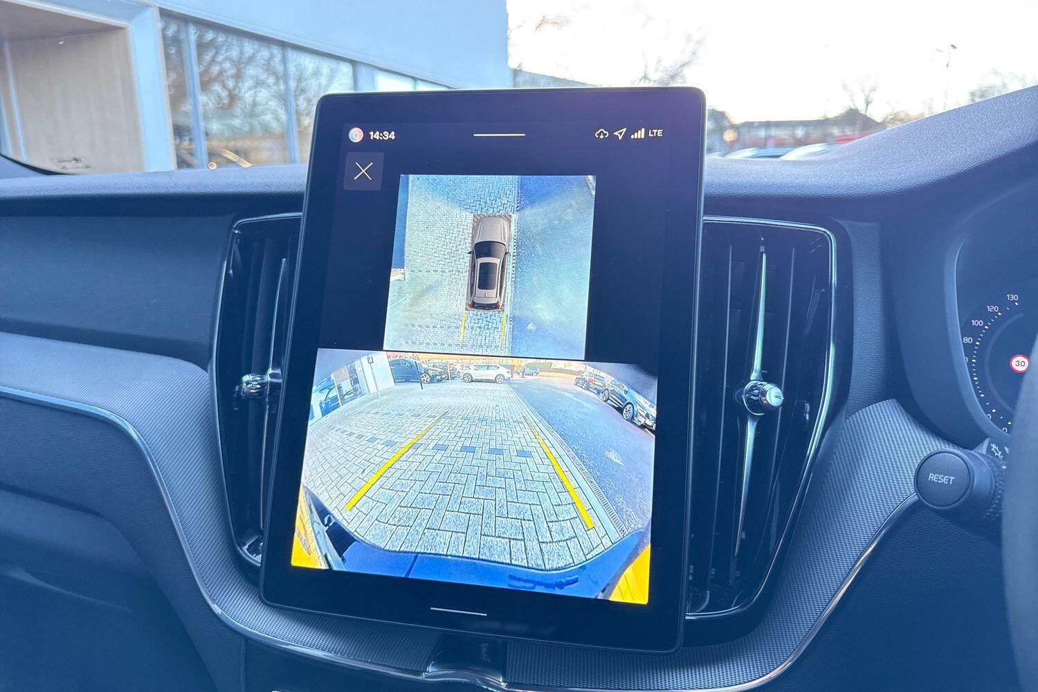 Used Volvo XC60 2025 for sale - 77497465: Photo 4