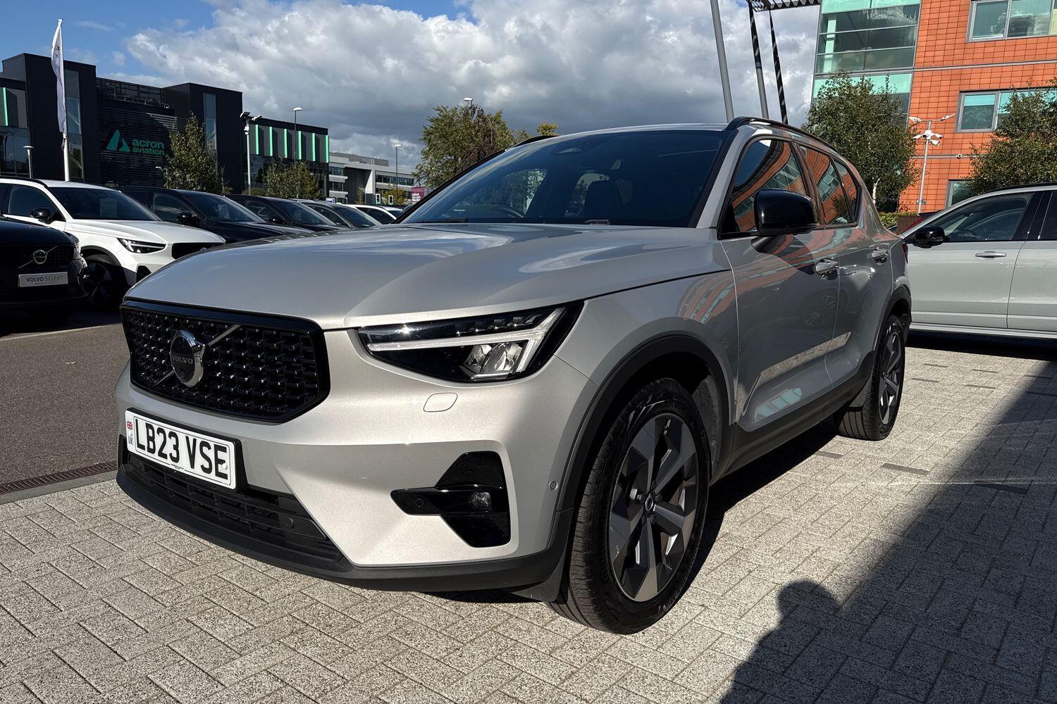 Used Volvo XC40 2023 for sale - 76032590: Photo 11