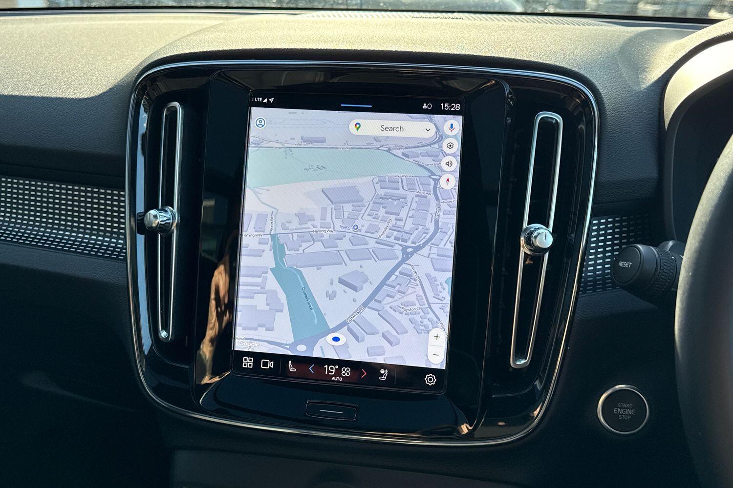 Used Volvo XC40 2023 for sale - 76032590: Photo 37