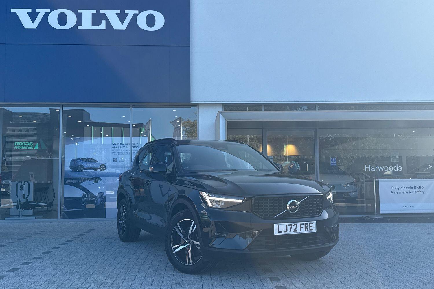 Used Volvo XC40 2023 for sale - 76260298: Photo 1