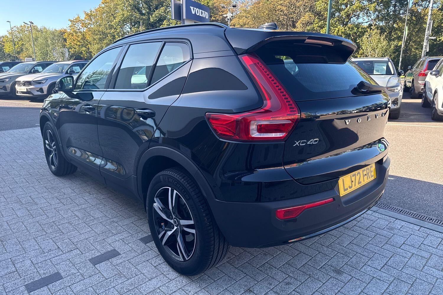 Used Volvo XC40 2023 for sale - 76260298: Photo 9