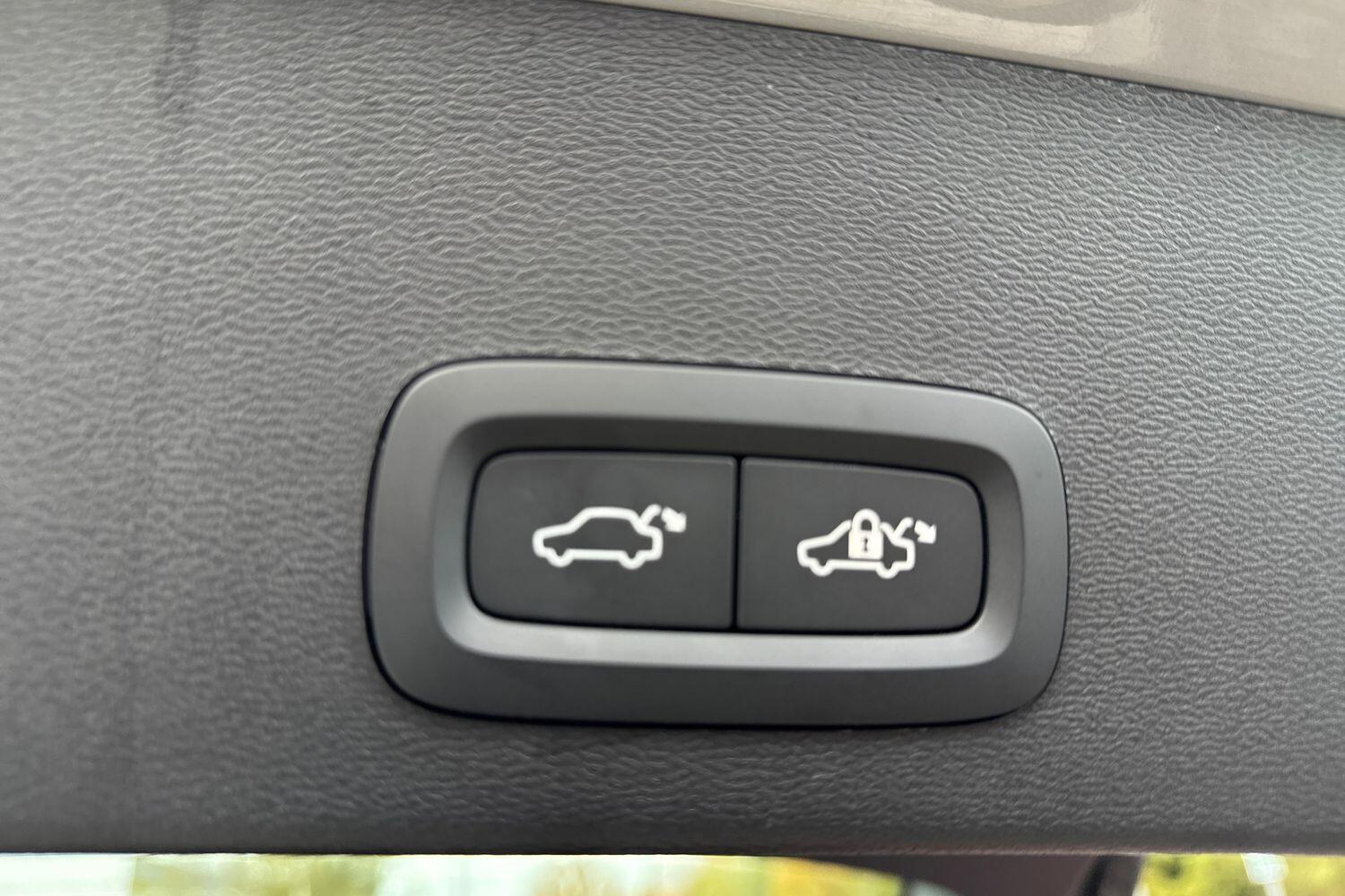 Used Volvo XC40 2023 for sale - 76498466: Photo 21