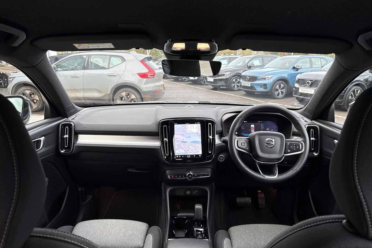 Used Volvo XC40 2023 for sale - 76498466: Photo 3