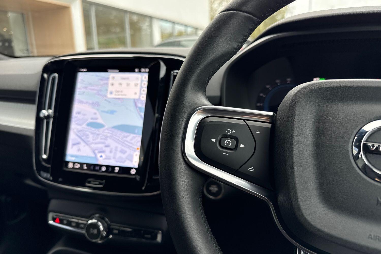 Used Volvo XC40 2023 for sale - 76498466: Photo 36