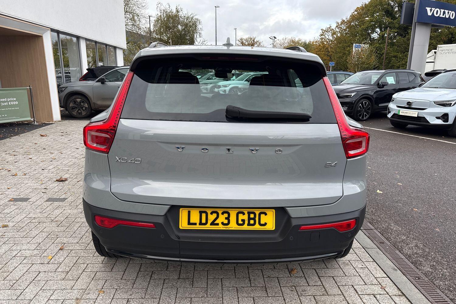 Used Volvo XC40 2023 for sale - 76498466: Photo 9
